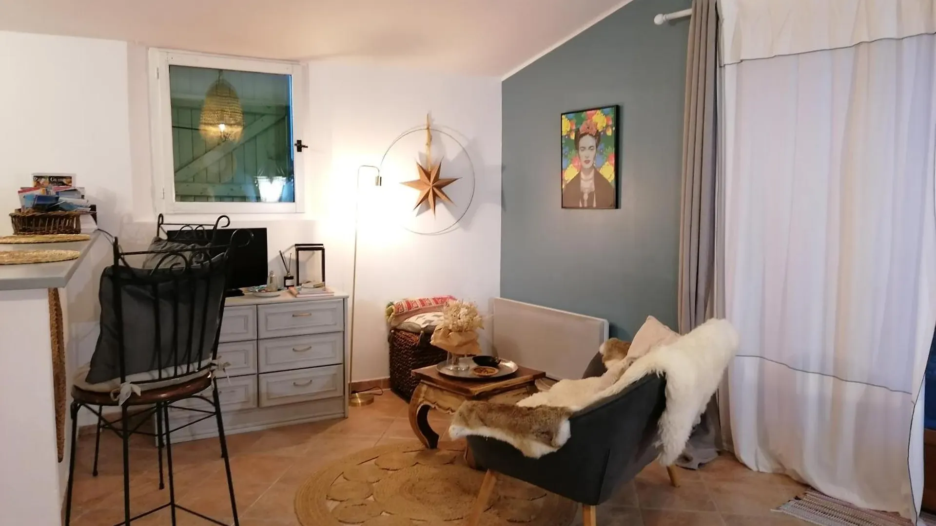 Studio Au Milieu D Une Oliveraie Le Mas De La Huppe Tourrettes-sur-Loup 0*,